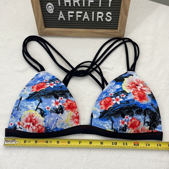 BINGO 2pc Bikini XL Hawaiian Floral surf Beach Swimsuit - Picture 11 of 16